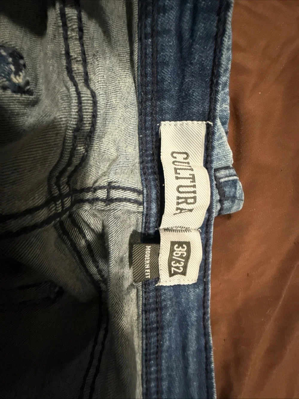 Men's Light Blue Washed Jeans - Classic Straight Fit
